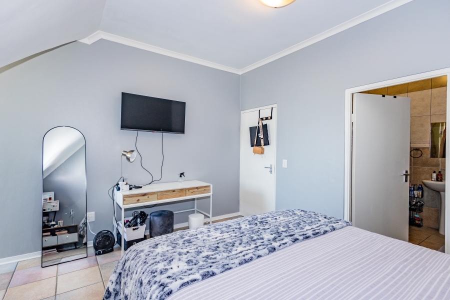 2 Bedroom Property for Sale in Rosendal Western Cape